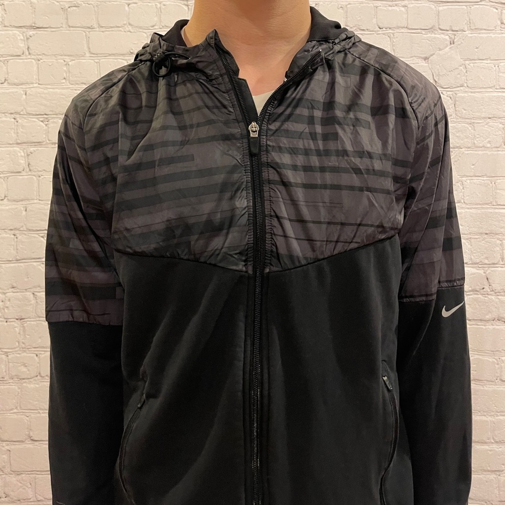 Nike Running Full-Zip Light Jacket - image 2
